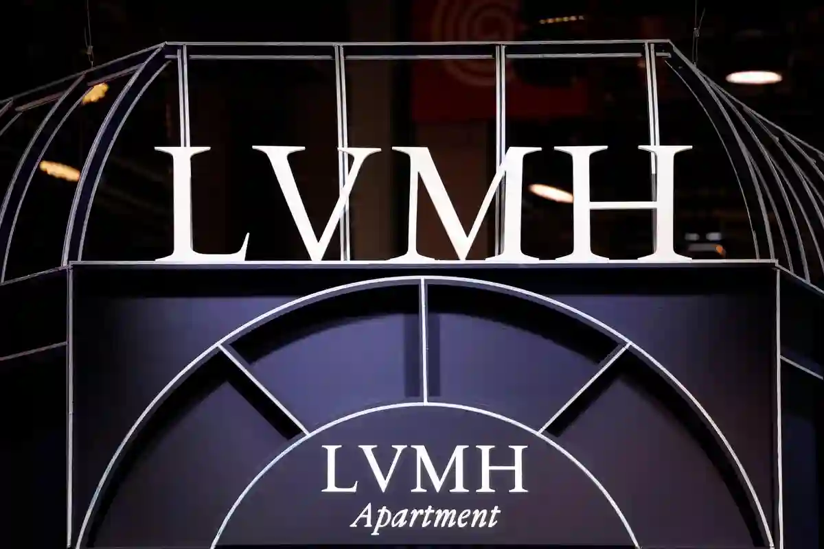 LVMH Shares Fall as Luxury Sector Growth Normalizes